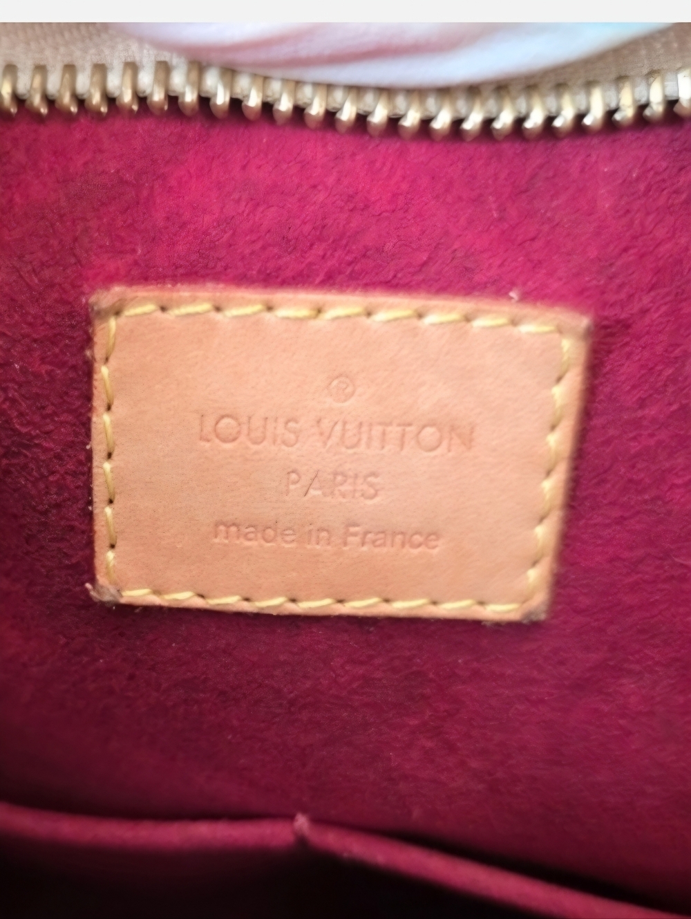 ♥RARE Louis Vuitton White Murakami Multicolor Monogram Gold Studded Shoulder Bag - Picture 11 of 15